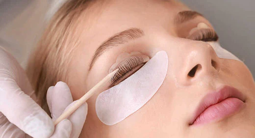 Luxe Lashlift Set: Silikon-Augenpads richtig anwenden